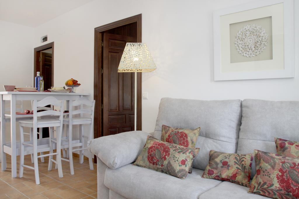 Apartamentos San Fernando 76 Kordoba Bagian luar foto