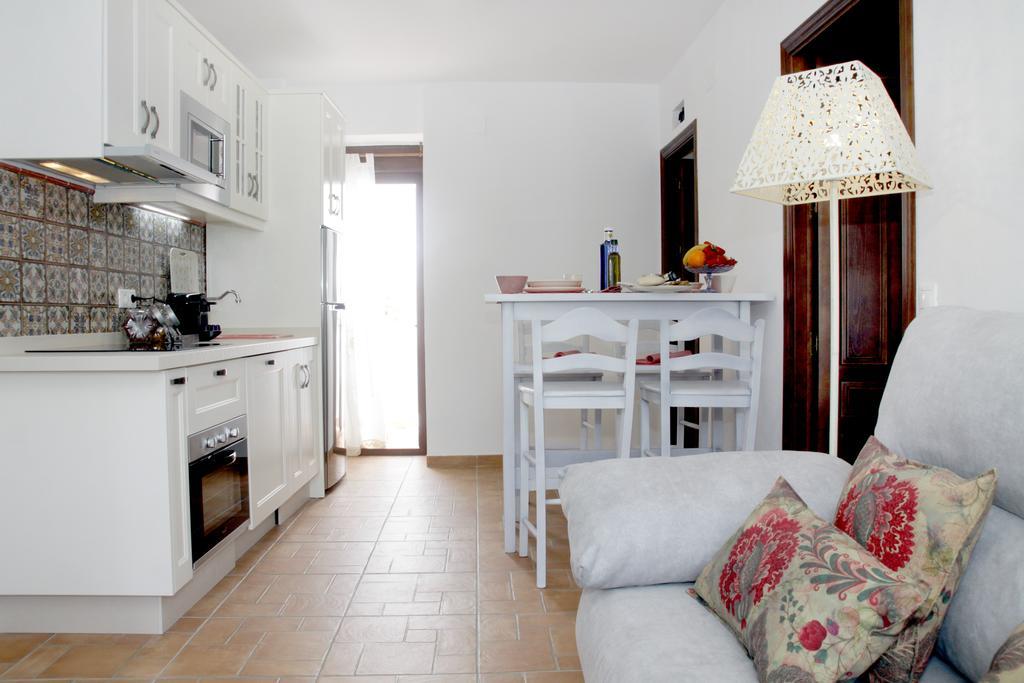 Apartamentos San Fernando 76 Kordoba Bagian luar foto