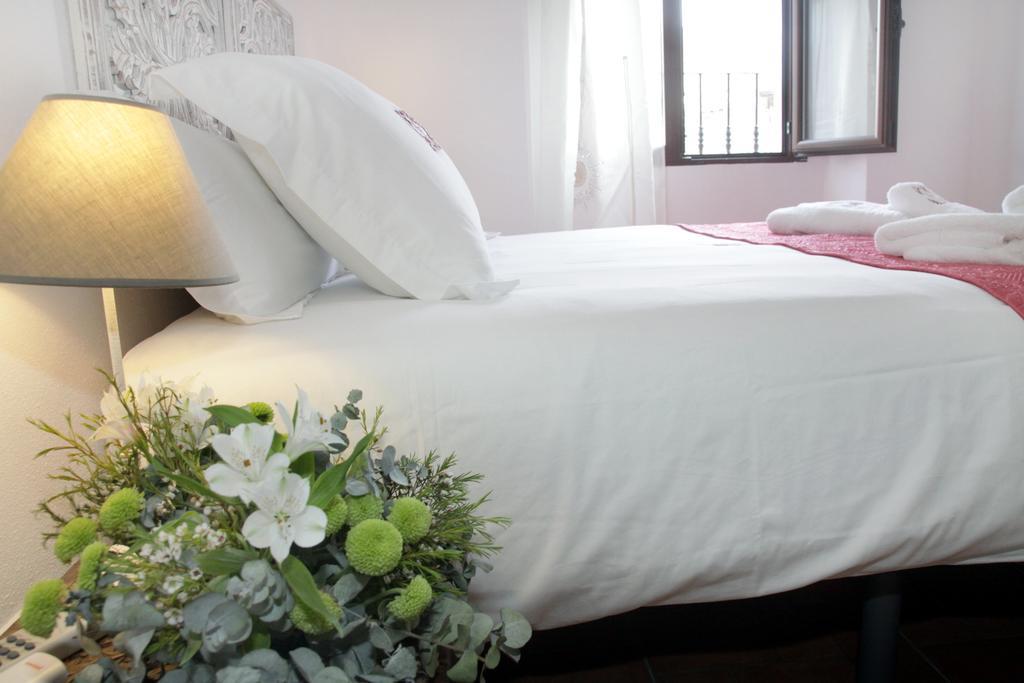 Apartamentos San Fernando 76 Kordoba Bagian luar foto