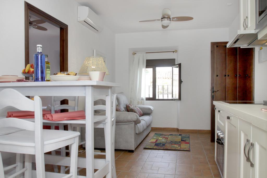 Apartamentos San Fernando 76 Kordoba Bagian luar foto
