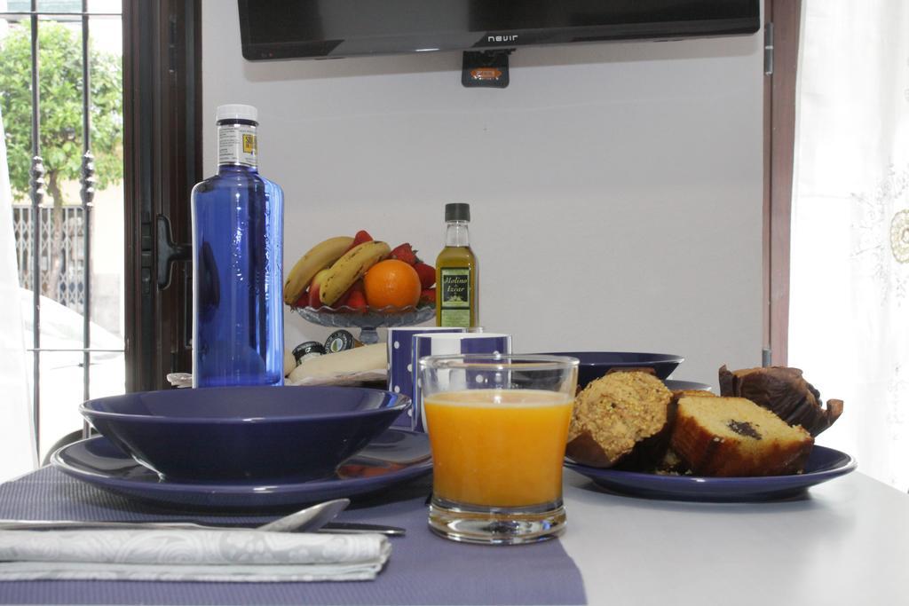 Apartamentos San Fernando 76 Kordoba Bagian luar foto